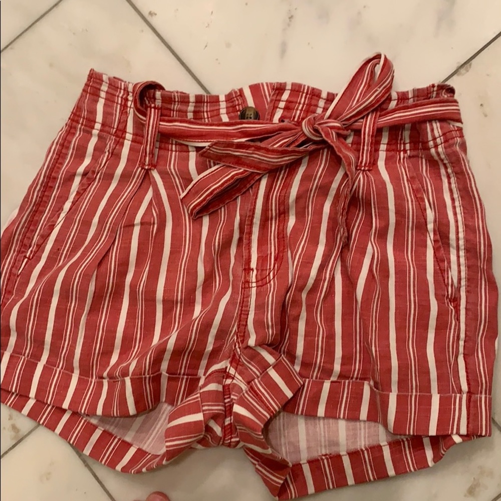 Size small American eagle shorts